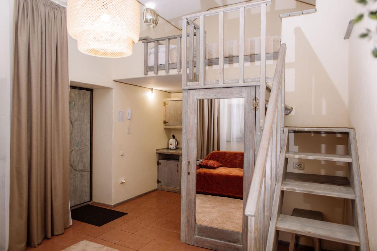 Veselyj Zajets Hotell Pirnove Exteriör bild