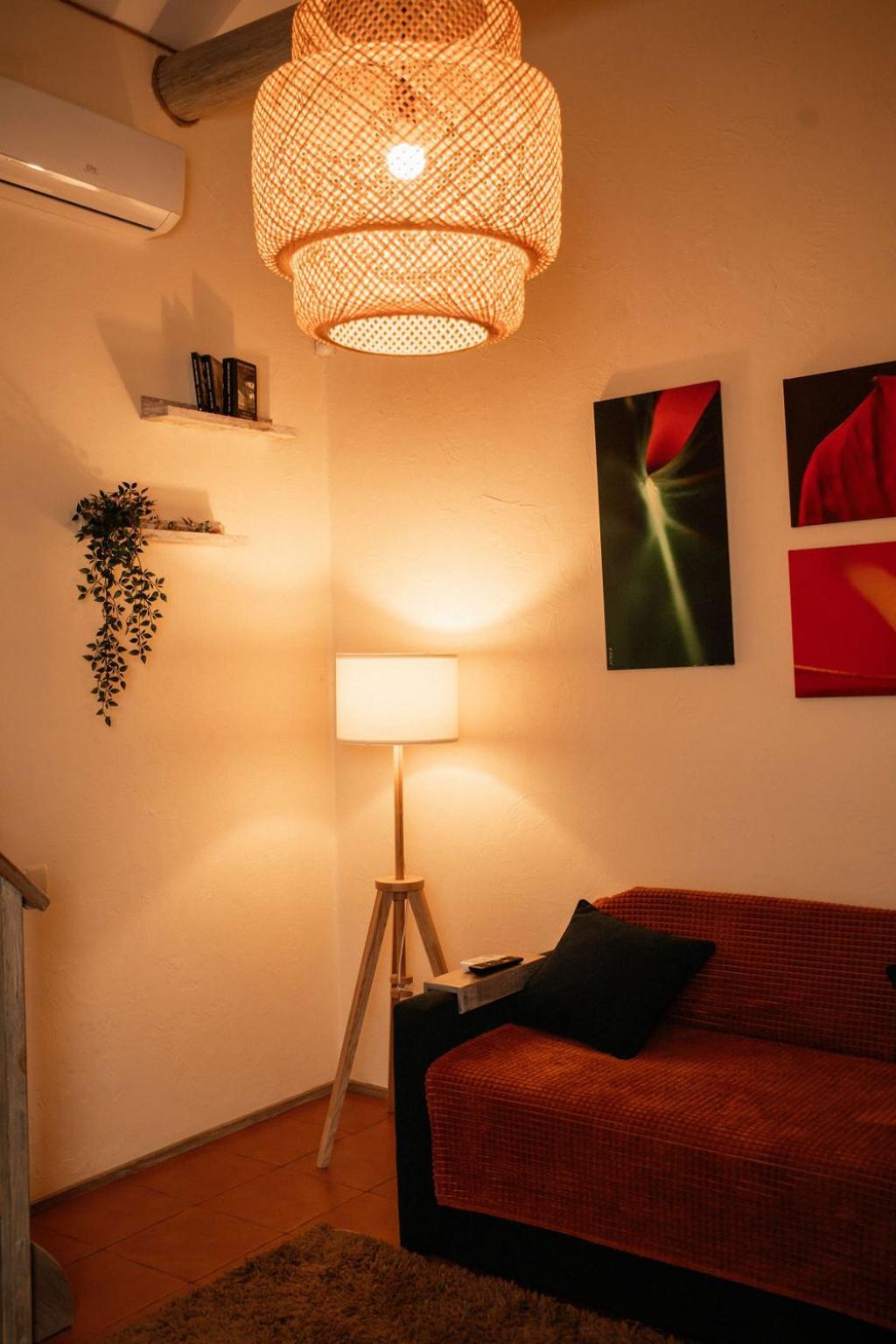 Veselyj Zajets Hotell Pirnove Exteriör bild